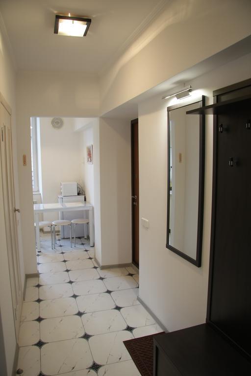Apartment on Virmenska street 2 Lviv Buitenkant foto